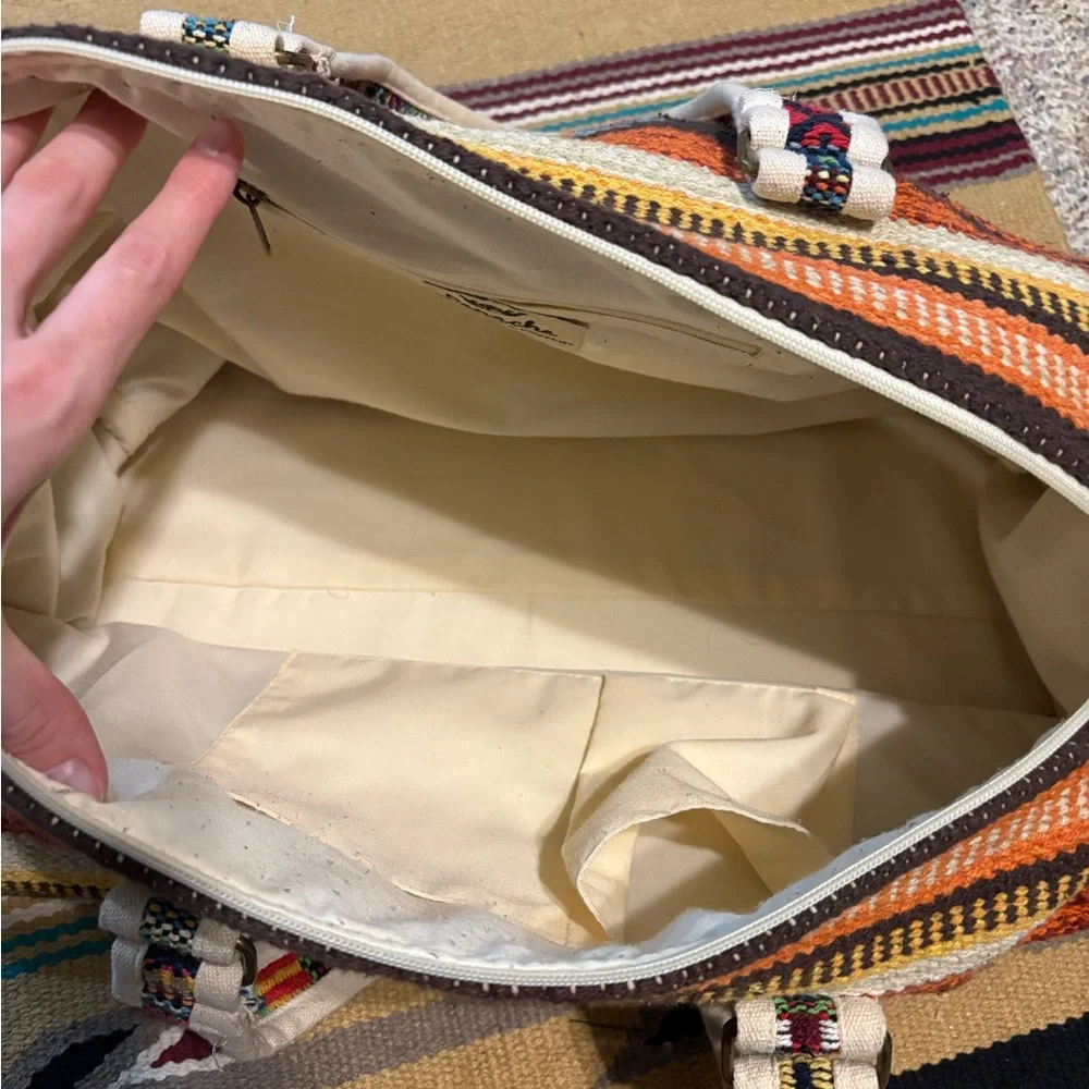 Aztec Weekender/Duffle Bag - Picture 2 of 9